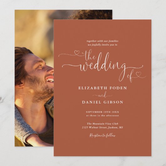 Elegant Terracotta Hearts Script Foto Wedding Einladung (Vorne/Hinten)
