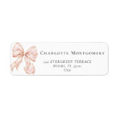 Elegant, tying the Pink Bow bridal shower (Vorne)