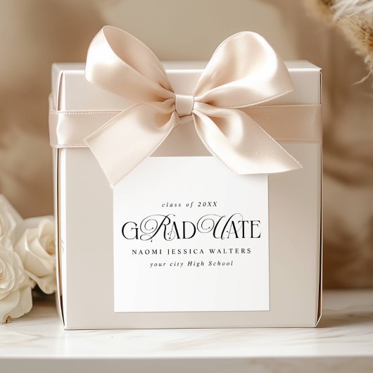 Elegant Typography Old Money Graduation Quadratischer Aufkleber