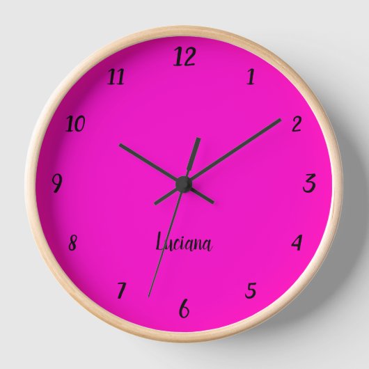 Elegant und Chic Neon Fuchsia und Black Name Uhr (Vorderseite)