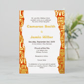 Elegant Vermilion Liebe Typografy Wedding Folieneinladung (Stehend vorne)