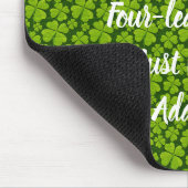 Elegant Vierblättriges Kleeblatt Floral Mousepad (Ecke)