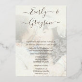 Elegant Viktorianisch Ihr Foto Back & Front Gold Folieneinladung (Rückseite)