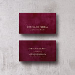 Elegant Vintag | Einfaches Minimal Burgundy Visitenkarte<br><div class="desc">Diese minimalistischen Visitenkarten zeichnen sich durch elegantes,  Vintages Aussehen der Golddruckschrift und ein einfaches klassisches Layout auf einem reichhaltigen,  bordeauxfarbenen Look aus.</div>