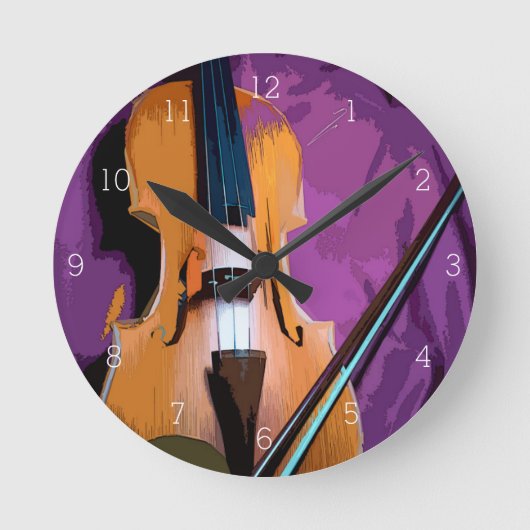 Elegant Violin on Purple Silk, Runde Clock Wanduhr (Vorderseite)