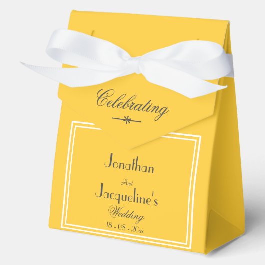 Elegant Warm Sunshine Yellow Script Names Wedding Geschenkschachtel (Vorderseite)