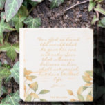 Elegant Watercolor John 3:16 Bible Verse Anpassen Holzkisten Schild<br><div class="desc">Sie können dies mit einem Namen ganz unten personalisieren, wenn Sie es wünschen. Dieses moderne Christliche Bible Verse ist in einer goldfarbenen Typografie geschrieben. Das Aquarell-Grün, das ich in meiner Zuhause in der Schweiz handgemalt habe. Die goldenen Blätter und Knospen und die salzgrünen Blätter geben einen schönen Akzent. Das weiße,...</div>