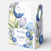 Elegant Watercolor Tulip Wreath Wedding Blue Ivory Geschenkschachtel (Geöffnet)