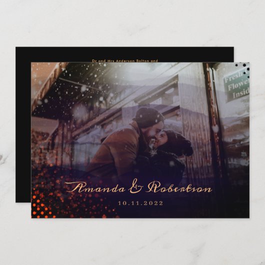 Elegant Wavy Burgundy Overlay Foto Wedding Einladung (Vorne/Hinten)