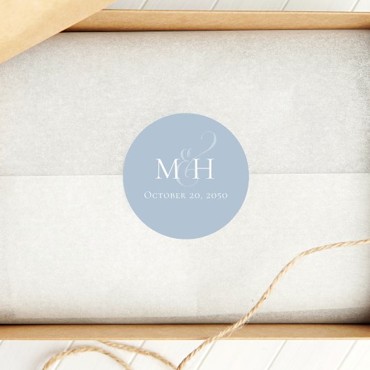 Elegant Wedding Minimalistisch Monogram Dusty Blue Runder Aufkleber