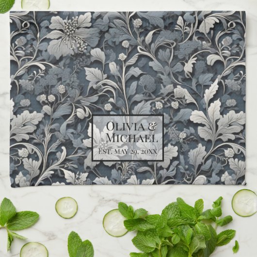 Elegant, weiß, grau und blumenreich geschirrtuch (Gefaltet)