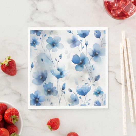 Elegant-weiß-silberfarbene Aquarelltöne Serviette (Beispiel)