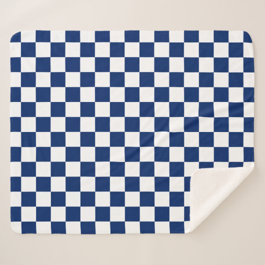 Elegant White and Navy Blue Square Pattern Sherpadecke (Vorderseite (Horizontal))