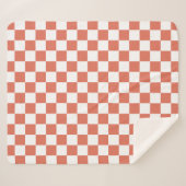 Elegant White and Terracotta Square Pattern Sherpadecke (Vorderseite (Horizontal))