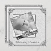Elegant White Damask Foto Christening Einladung (Vorne/Hinten)