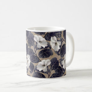 Elegant White Floral Bloom Kaffeetasse