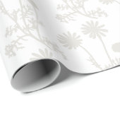 Elegant White Floral Botanical Pattern Geschenkpapier (Rolleneckpunkt)