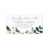 Elegant White Floral Wedding RSVP Address Labels Adressaufkleber (Vorne)