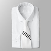 Elegant White Krawatte (Gebunden)