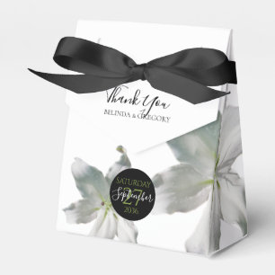 Elegant White Lilies Wedding Geschenkschachtel