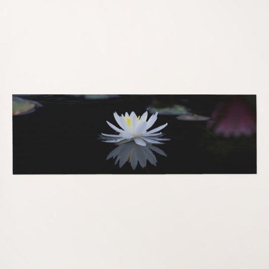Elegant White Lotus, Schwarz Yogamatte (Rückseite (Horizontal))