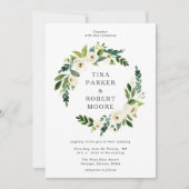 Elegant White Roses Grüne Hochzeit Mit Monogramm Einladung (Vorderseite)