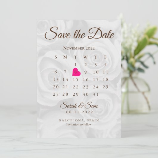 Elegant White ROses Save the Date Calendar Wedding Einladung (Stehend Vorderseite)