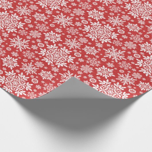 Elegant White Snowflake (Cranberry) Geschenkpapier (Ecke)