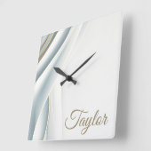 Elegant White Veil Personalized Quadratische Wanduhr (Winkel)