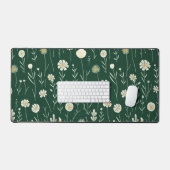 Elegant Wildflower Pattern on Dark Green  Schreibtischunterlage (Tastatur & Maus)
