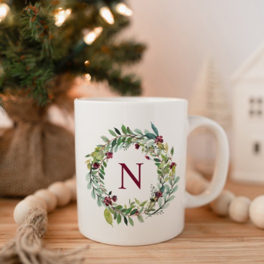 Elegant Winter Greenery Burgundy Monogram Wreath Kaffeetasse