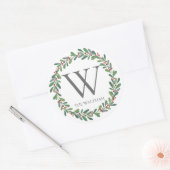 Elegant Winter Sprigs Monogram Weihnachtsfeiertag Runder Aufkleber (Umschlag)