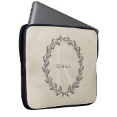 Elegant Wreath Monogram | Beige Laptop-Siebe Laptopschutzhülle (Vorne Rechts)