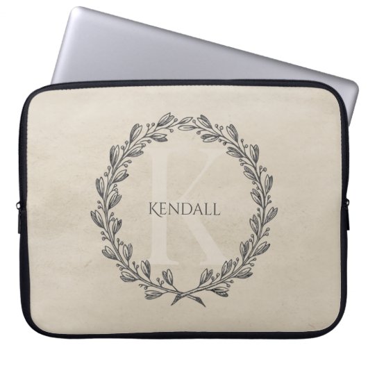 Elegant Wreath Monogram | Beige Laptop-Siebe Laptopschutzhülle (Vorderseite)