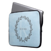 Elegant Wreath Monogram | Blue Laptop Sleeve (Vorderseite Links)