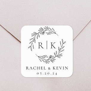 Elegant Wreath Wedding Initial Monogram Quadratischer Aufkleber