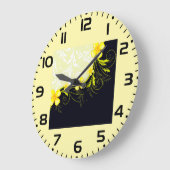 Elegant Yellow Floral Damask Große Wanduhr (Winkel)