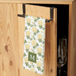 Elegant Yellow Hydragea Floral Monogram Geschirrtuch<br><div class="desc">Fügen Sie Ihrer Küche eine Touch Eleganz hinzu,  mit dem eleganten Yellow Hydrangea Floral Monogram Küchentuch mit zarten goldenen Blüten und einem personalisierten Monogramm. Dieses Handtuch ist perfekt für den Alltag oder besondere Anlässe geeignet und verbindet Funktionalität mit zeitlosem Blumencharme. Ideal für diejenigen,  die klassische,  maßgeschneiderte Küchendekoration Liebe haben.</div>
