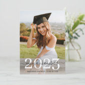 Elegante 2 Foto Script Overlay Graduation Party in Einladung (Stehend Vorderseite)