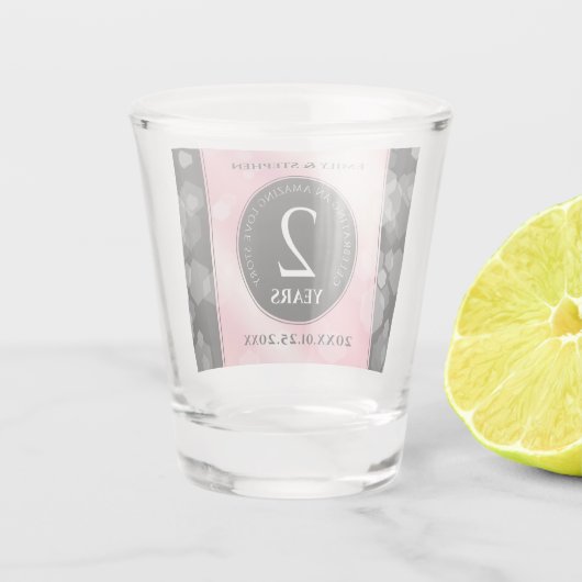 Elegante 2. Rose Quartz Hochzeitstag Schnapsglas (Rückseite)