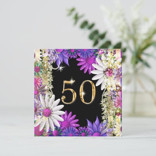 Elegante 50. blumengeschmückte Verlobung Einladung (Stehend Vorderseite)