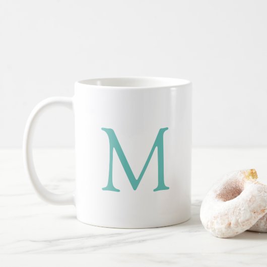 Elegante Anfangsmonogramm Aquamarin Weißes Weiß Mo Kaffeetasse (Mit Donut)