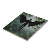 Elegante Angel-Silhouette mit botanischem Rahmen a Fliese (Seite)