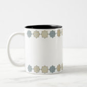 Elegante Arabesque Tile Pattern Tasse" Zweifarbige Tasse (Links)