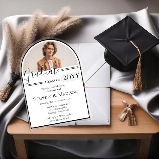 Elegante Arched Foto Graduation Party Acryleinladungen