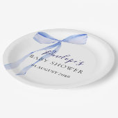 Elegante Baby Shower Teller mit blauer Schleife (Schrägansicht)