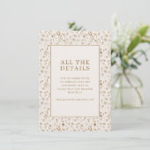 Elegante beige Blumenmuster Begleitkarte (Stehend Vorderseite)