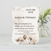 Elegante Beige Magnolia Save the Date Karte (Stehend Vorderseite)
