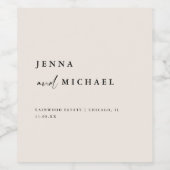 Elegante Beige Script Wedding Names Custom Weinetikett (Einzelnes Label)