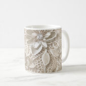 Elegante beige Spitze mit Diamant Kaffeetasse (VorderseiteRechts)
